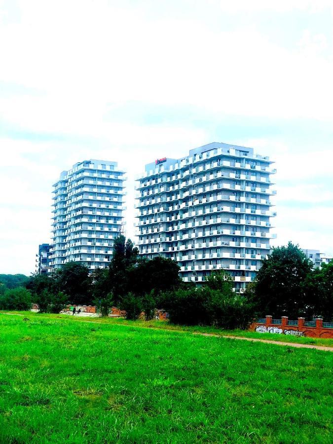 Apartament Z Tarasem I Widokiem Na Odre Wroclaw Ngoại thất bức ảnh